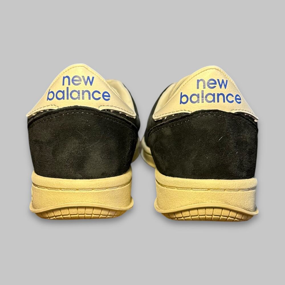 New Balance Black & White Men’s Sneakers - Size 9.5 - Picture 4 of 6